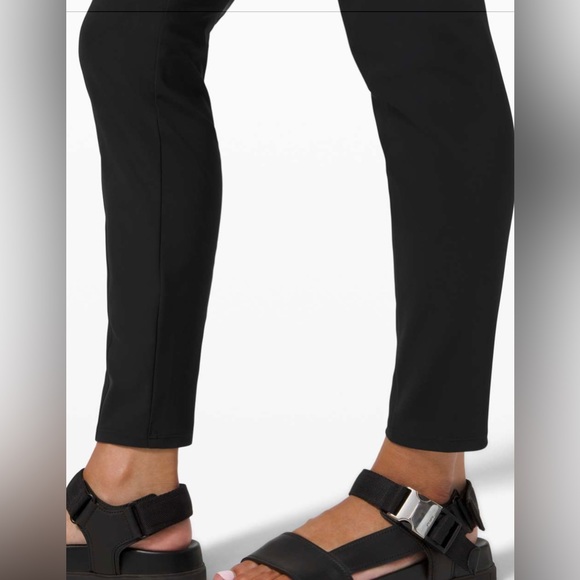 Lululemon Here to There High Rise 7/8 Pant - Picture 5 of 9